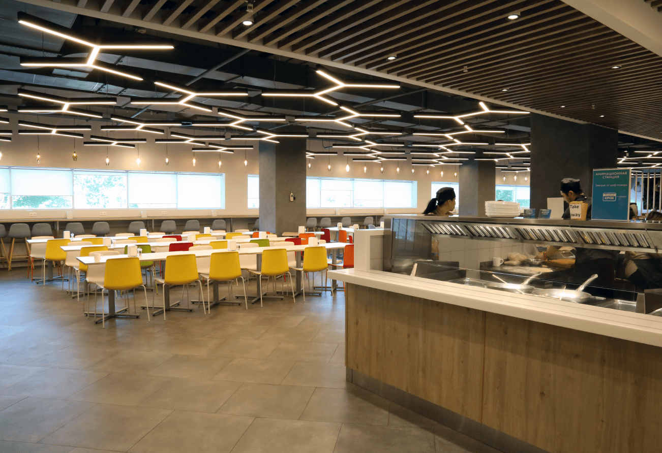 Canteen at CROC - проектирование освещения от компании Световые Технологии