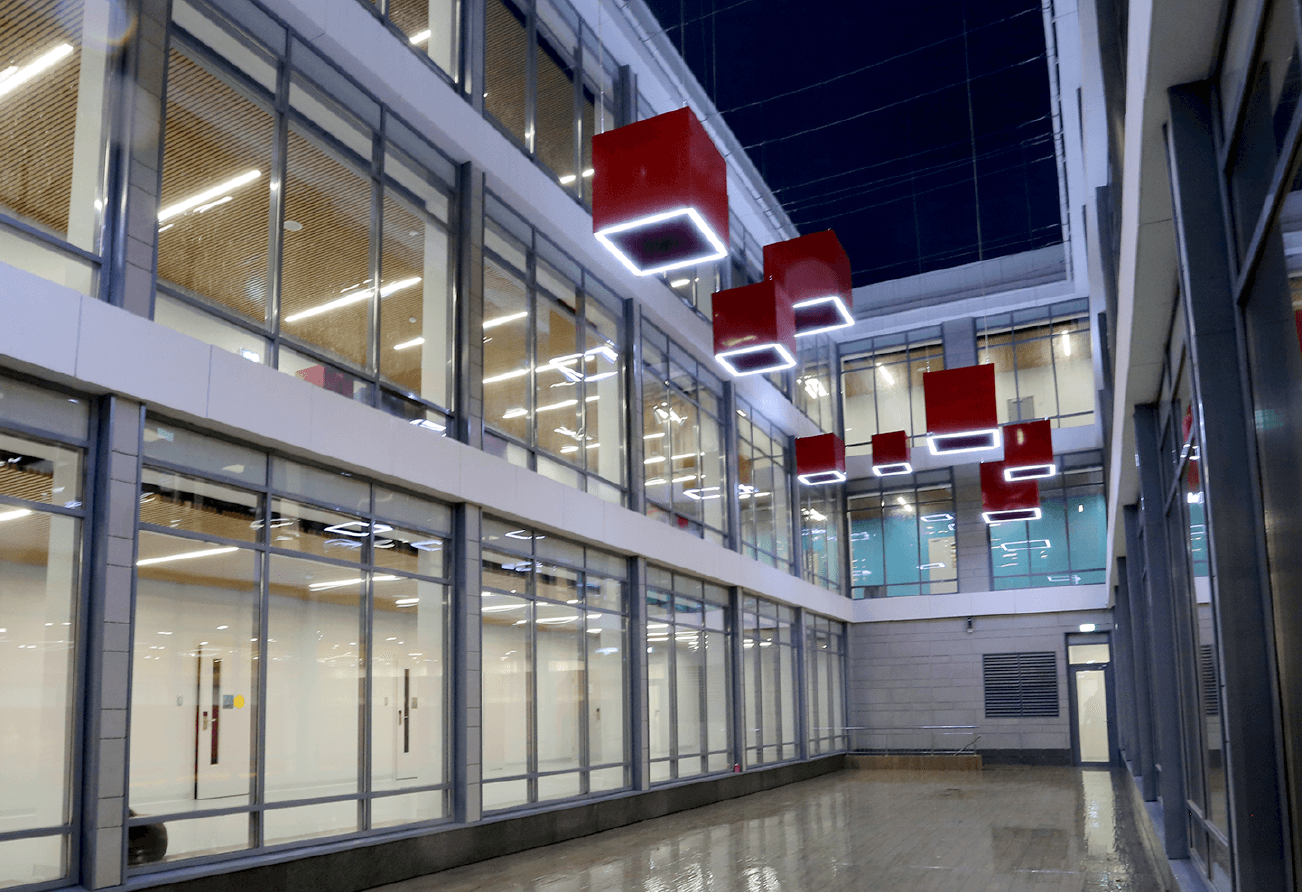 Brookes Moscow International Baccalaureate World School - проектирование освещения от компании Световые Технологии