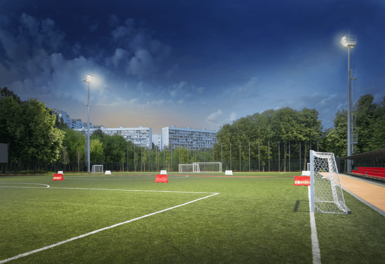 Football field in Yauza Park historical cluster - проектирование освещения от компании Световые Технологии